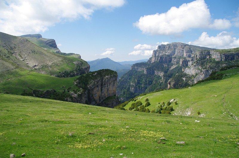 Bungalows Pena Montanesa Aínsa Dış mekan fotoğraf