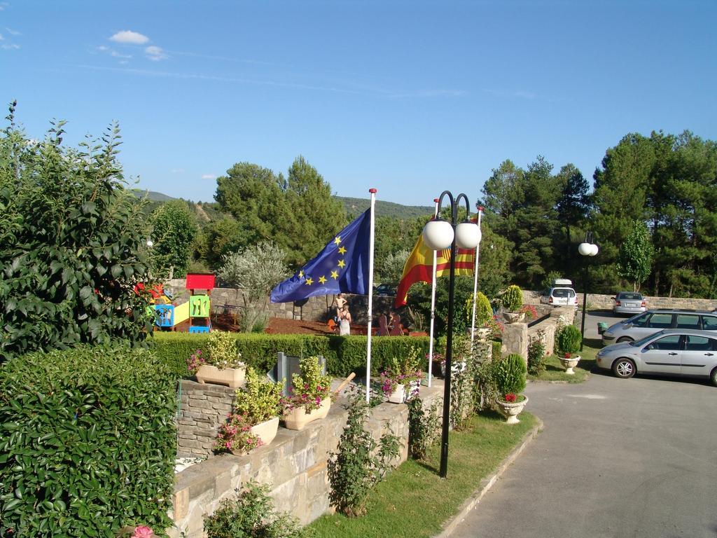 Bungalows Pena Montanesa Aínsa Dış mekan fotoğraf